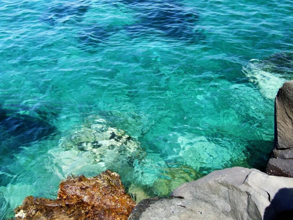 AcquaMarina15 Appartamento con terrazzo sul mare Acireale